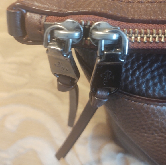 Cole Haan Genuine Leather Woman´s Handbag